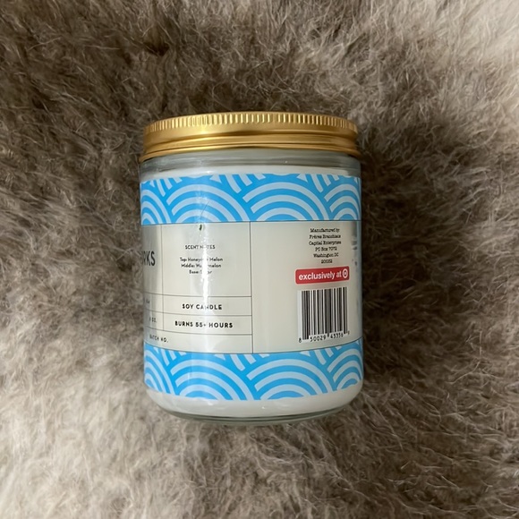 NWT 8oz Glass Jar Waterworks Candle - Freres Branchiaux - Picture 3 of 7